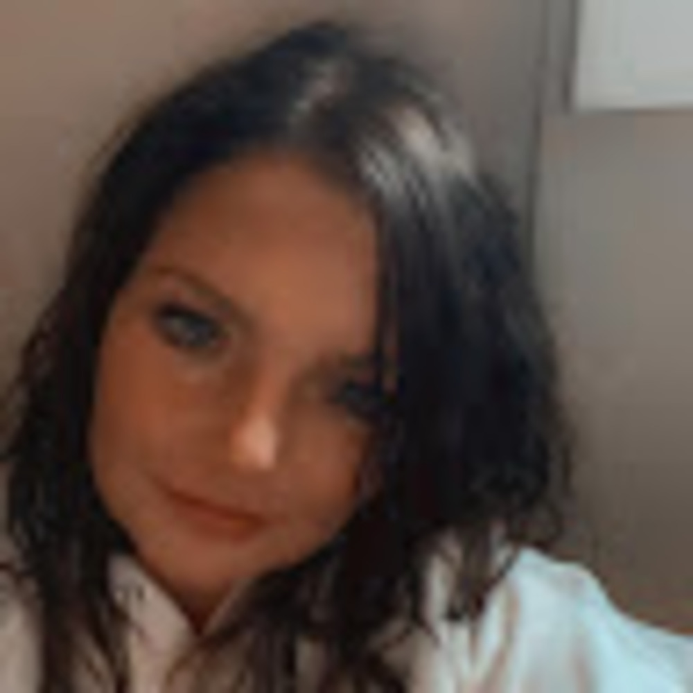 Meet your Posher, Tiffany